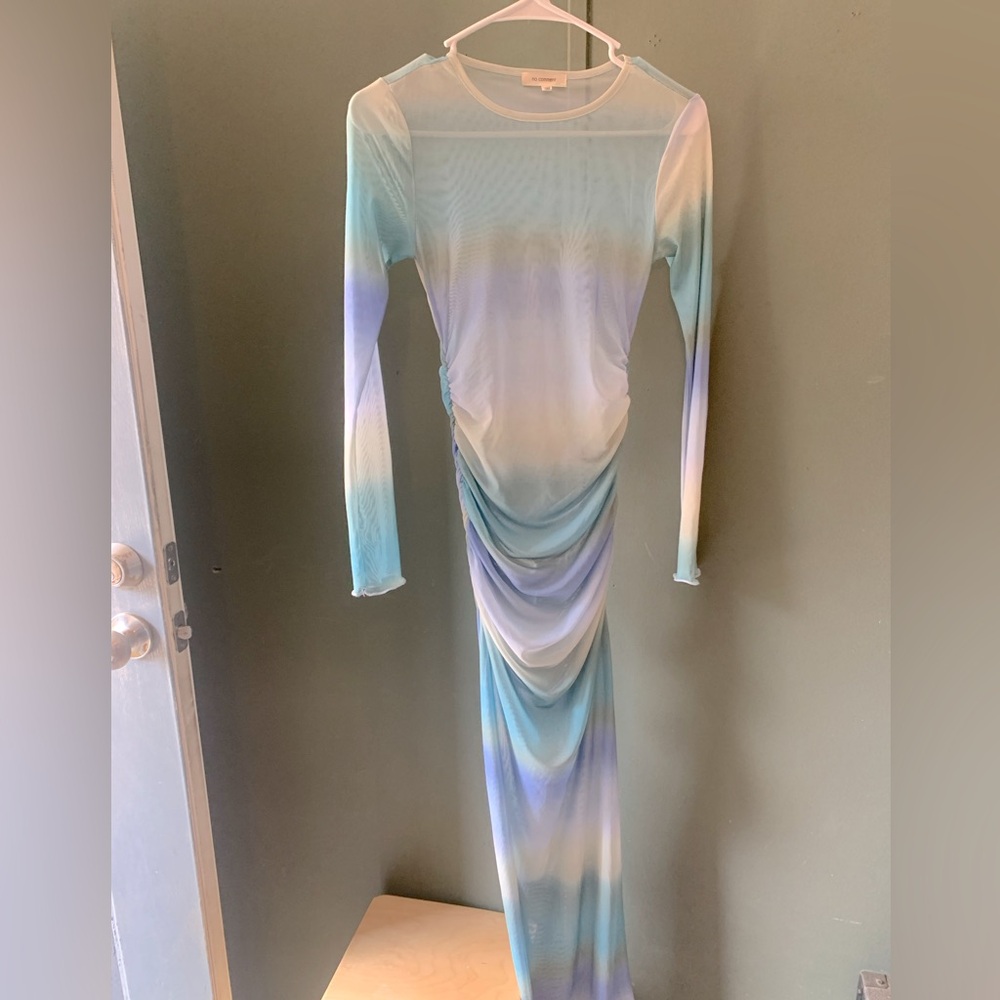 Super lightweight, sheer, sexy, two piece mermaid dress size small.